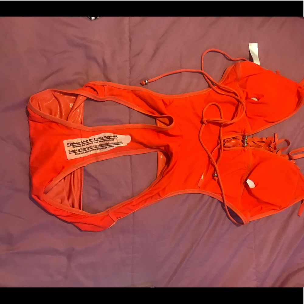 ❤️SOLD❤️One Piece - Picture 3 of 5